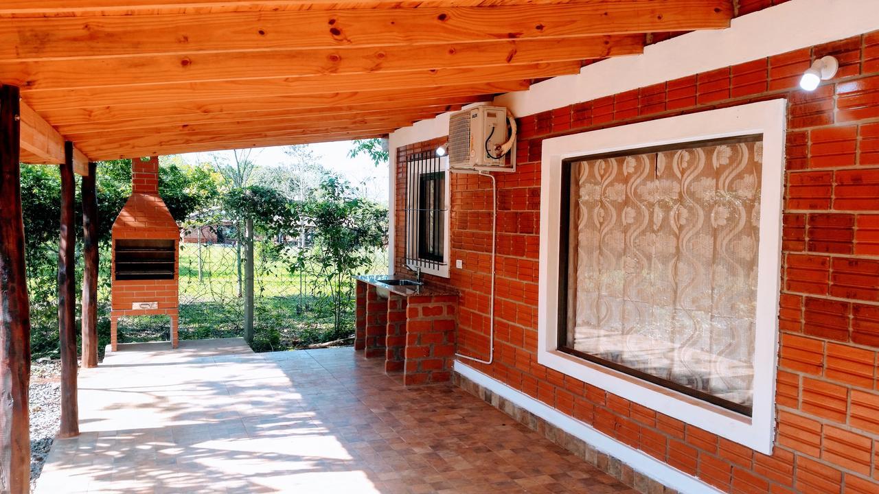 El Manantial De Iguazu Villa Puerto Iguazú Esterno foto